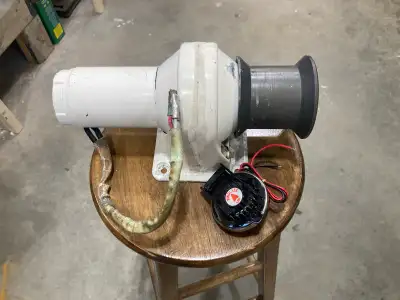 For sale : used Endurance marine capstan. Works well for pulling anchors and or pots. Asking $400 ob...
