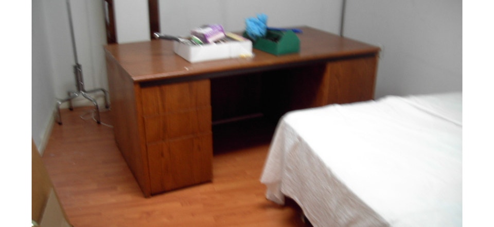 House units are available. All unit have a private washroom, 5