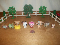 Hasbro 8 littlest pet shop figurines