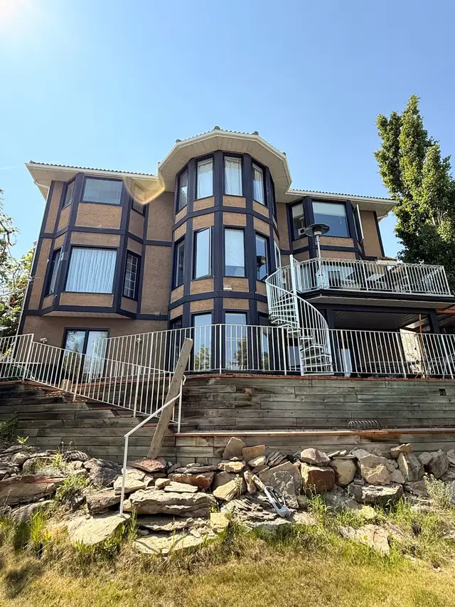 CUSTOM CLADDING / CAPPING BRICKMOLD TRIM INSTALLER63235013839489124
