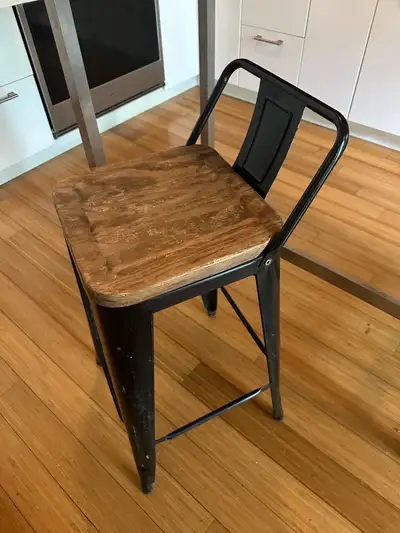 1 TOLIX VINTAGE COUNTER HEIGHT KITCHEN ISLAND BAR STOOL, View more