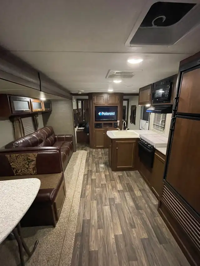 2017 Bullet Ultra Lite by Keystone in Travel Trailers & Campers in Edmonton - Image 10
