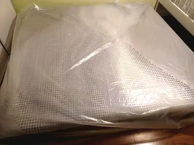 Original price is $2799 for a luxury KING mattress in excellent condition, from a Luxury bedding com...