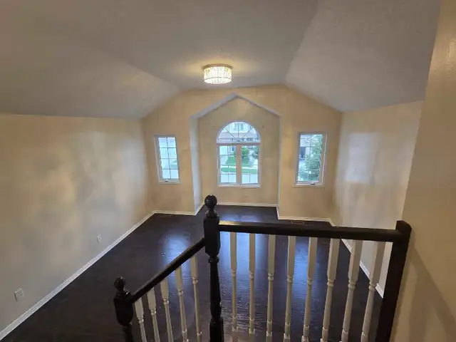 House for rent in Kitchener in Long Term Rentals in Kitchener / Waterloo - Image 10