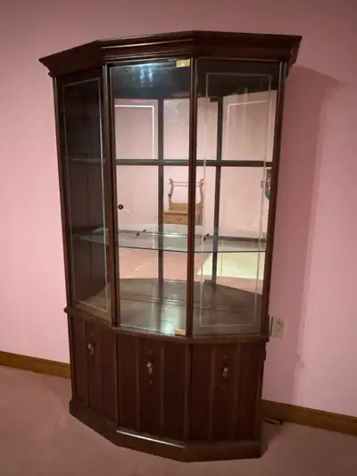 73 ads for antique glass cabinet display in Hutches & Display