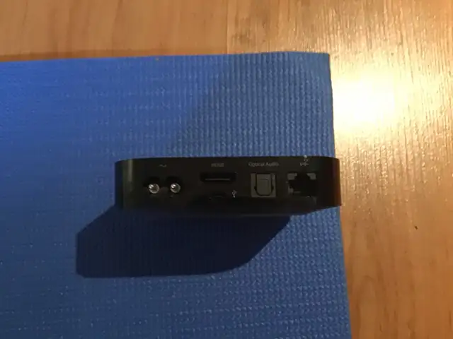 Apple TV avec câble in General Electronics in City of Montréal - Image 3