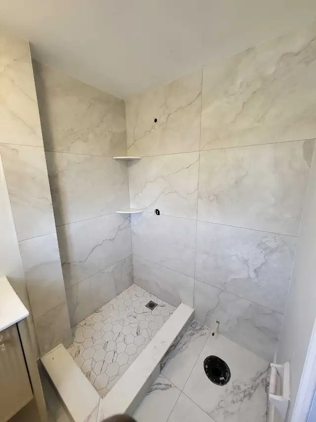 Tile Installer