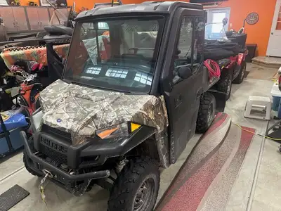 2015 Polaris Ranger 4 x 4. New cab and doors. Heater. winch. like new