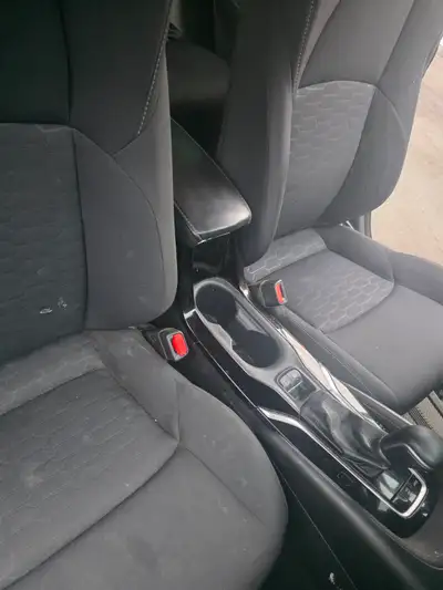 THIS TOYOTA COROLLA HATCHBACK HAS HIGHWAY KM BUY WILL SERVE YOU WELL AS IT IS WITH ALL TOYOTA ENGINE...
