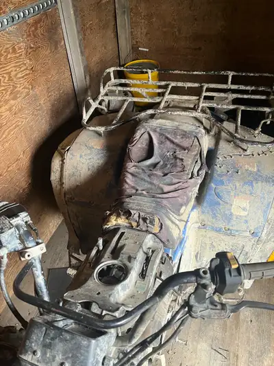 700 OBO or trade. I’ve had it running and driving just won’t idle and I’ve got all the plastics. To...