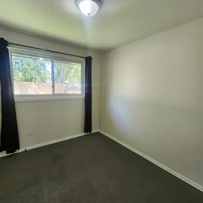 Posting on behalf of someone else. One bedroom available in a 3 bedroom house. Shared bathroom, kitc...