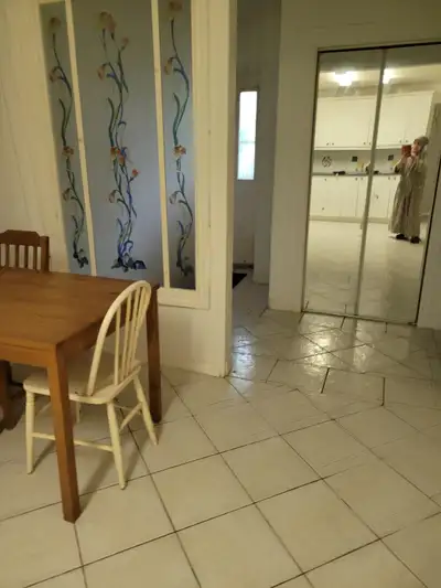 PLATEAU APARTMENT GREAT FOR SINGLE
