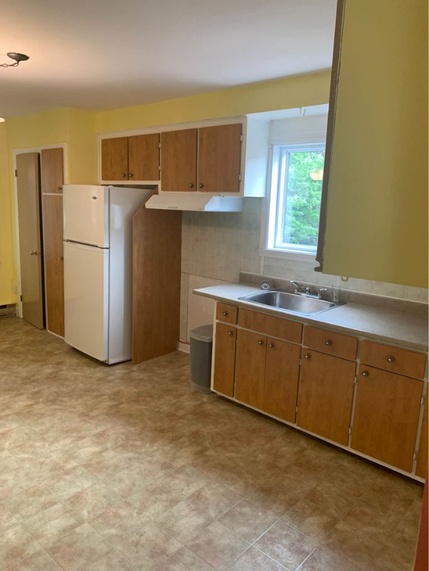 Longueuil 4 1/2 TRANQUILLE Locations longue durée Longueuil