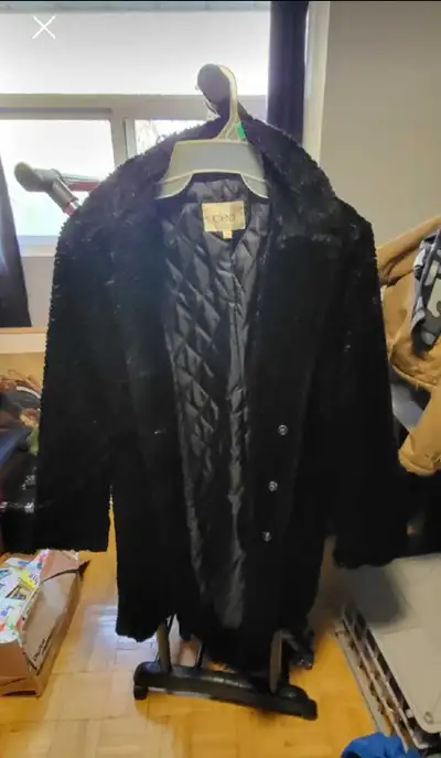 Cleo Faux Fur Coat size12 Like New, View more