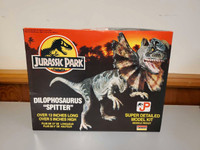 Jurassic Park 1992 original Dilophosaurus model kit complete 