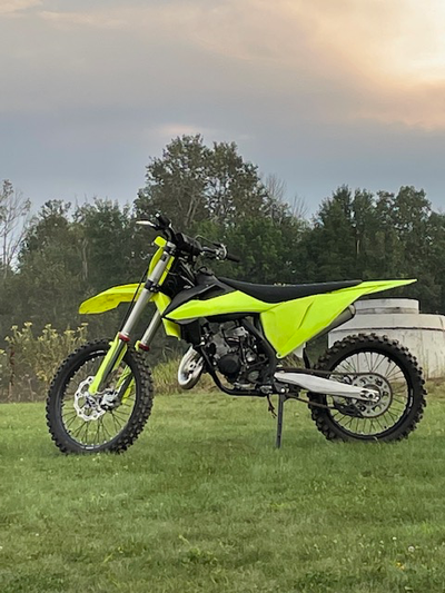 Only 12 hours on this bike since new, barely ever been rode. Stock plastics come with it as new. Aft...