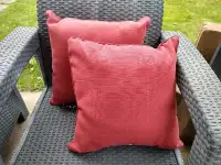2 x Chili Red Outdoor Throw Pillows