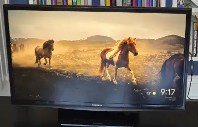 28 inches Samsung TV with HDMI, View more