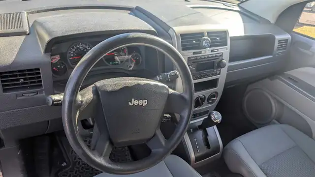 2007 Jeep Compass -READ DESCRIPTION 596434129719152646