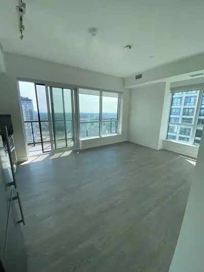 CORNER UNIT WITH LAKEVIEW - 2 BED 2 BATH - BLOOR AND KIPLING