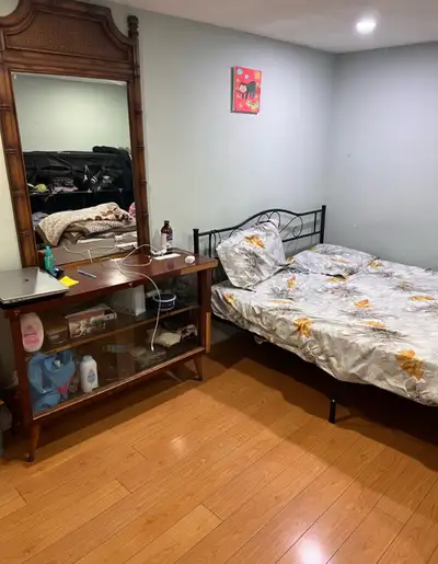 Basement sharing room $400 available for students working professional. MINUTES WALK TO SHERIDAN COL...