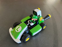 Nintendo MarioKart Live Home Circuit - Luigi Set