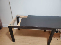 Extendable brown table