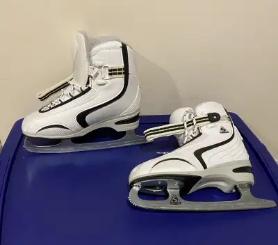 recreational skates - size 5, View more