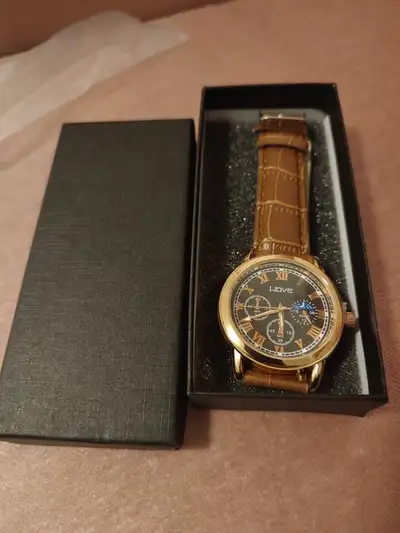 Wave Men's Chronograph Watch, View more