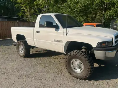 1997 RAM 2500 Cummins Diesel. Long box converted into a short box. Pretty much rust free, everything...