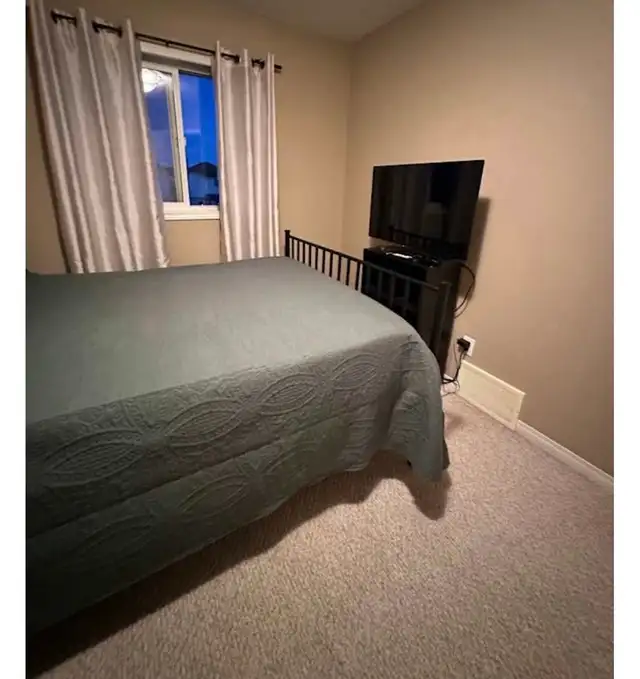 Room for rent in Room Rentals & Roommates in Edmonton - Image 2
