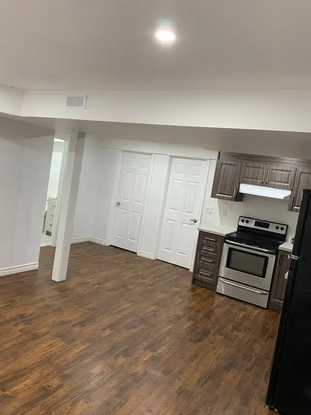 Private room for rent  Walkout basement 63804706082179121