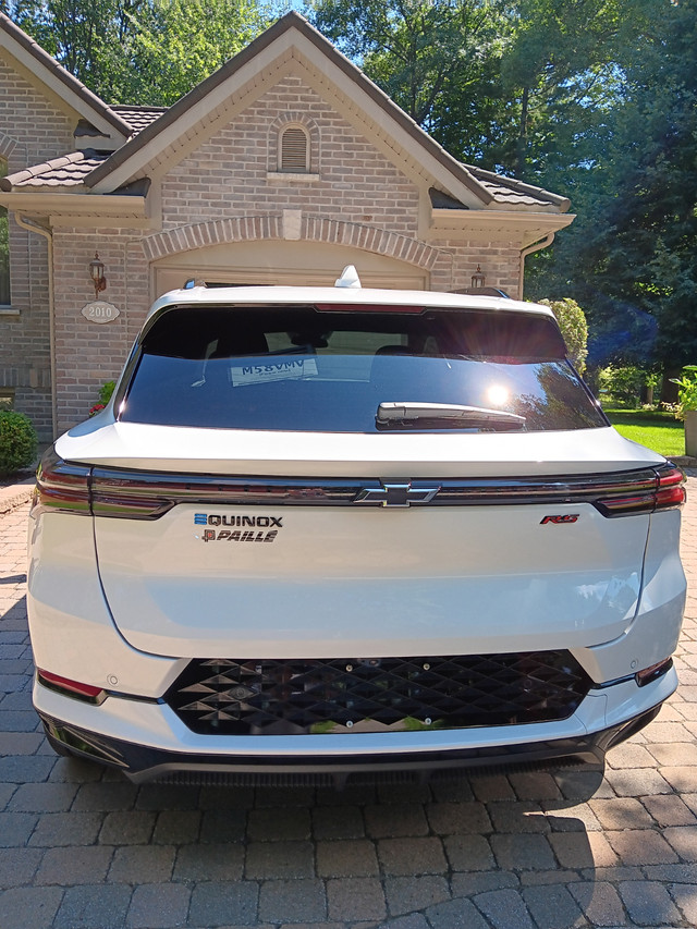 Chevrolet Équinox EV 2 RS 2024 dans Autos et camions  à Longueuil/Rive Sud - Image 3