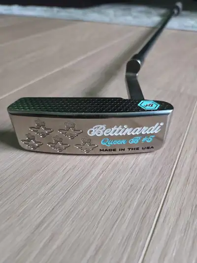 Bettinardi Queen B #5 Putter – Mint w/ Headcover, View more