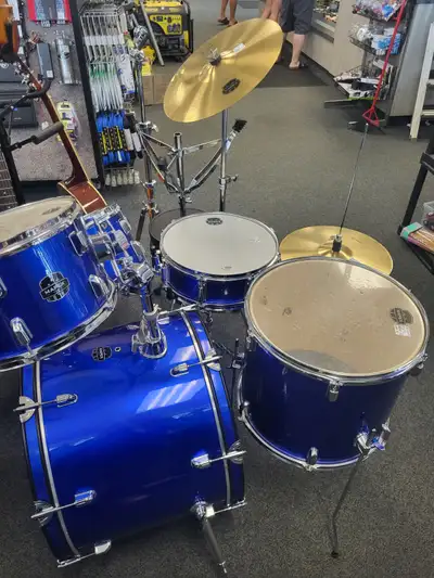 Mapex Comet 5PC Drum Kit @ Cashopolis!!!!, View more