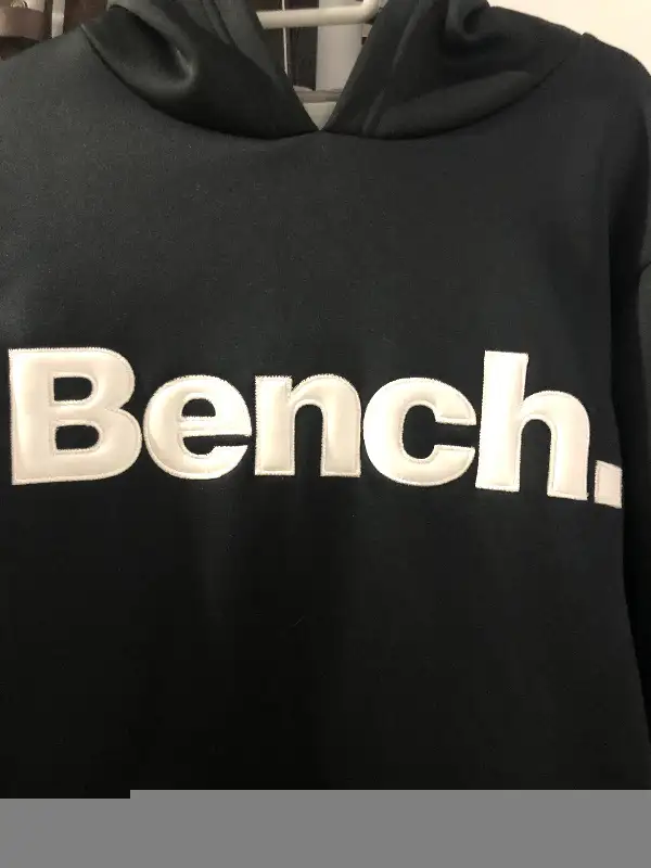 BENCH MENS SWEATER in Men's in Edmonton - Image 5