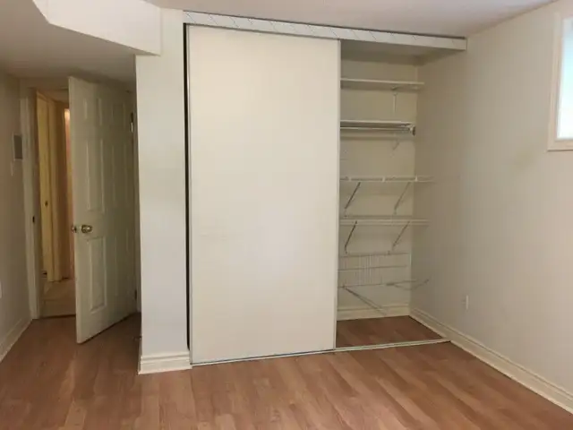 ROOMS FOR RENT NEAR SHEPPARD/BAYVIEW  SUBWAY
