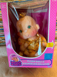 Kenner  Hugga Bunch  Plush Doll !!!!!!!!!!