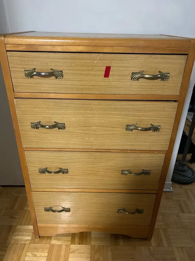 Wooden Dresser in Dressers & Wardrobes in City of Toronto - Image 4