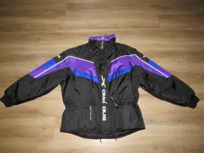 Women's Sno Pro Snowmobile Jacket, Size XL, in like new condition. Bought from Royal Distributing. F...