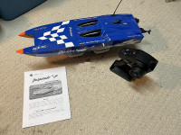 Fast Electric Radio Controlled R/C Model Boat