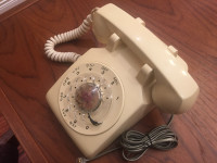 Vintage Rotary Corded Phone