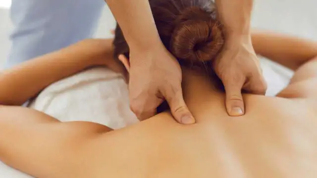 Massage therapist in Massage Services in Ottawa - Image 6