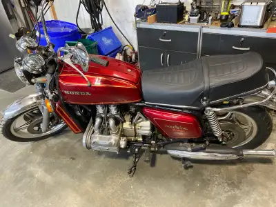 Beautiful vintage motorcycle, runs and drives as it should. This red 1977 GL1000 has original paint...