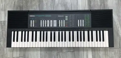 Yamaha PSR-33 Electric Synthesizer Keyboard, View more