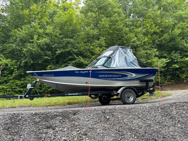 2015 smokercraft pro angler xl 16.2 in Powerboats & Motorboats in North Bay