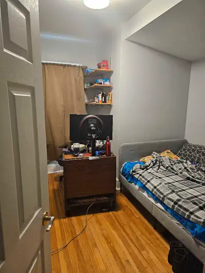 Room for rent