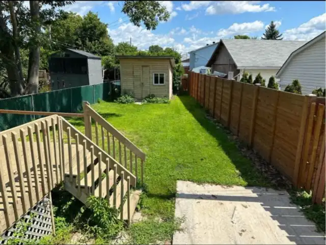Private Room for Rent in Room Rentals & Roommates in Gatineau - Image 2