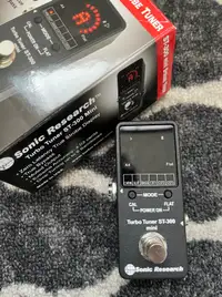 Sonic Research ST-300 Mini Tuner Pedal