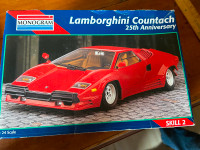 1/24 Monogram - 25th Anniversary Lamborghini  Countach -Kit